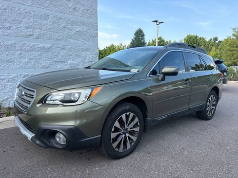 Used 2016 Subaru Outback 3.6R Limited AWD/4WD image 1