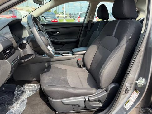 Used 2024 Nissan Sentra SV w/ All-Weather Package FWD image 11