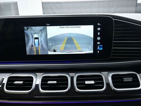 Used 2023 Mercedes-Benz GLS 450 GLS 450 image 12