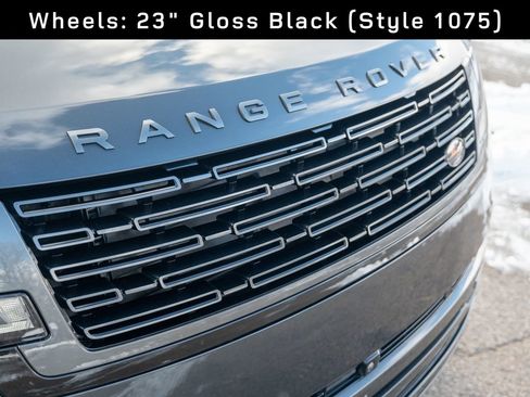 Used 2023 Land Rover Range Rover SE image 16