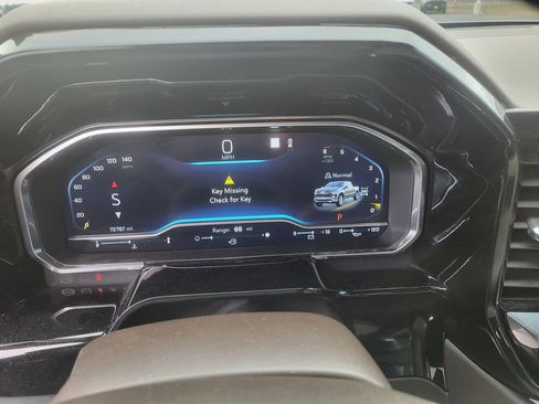 Used 2023 Chevrolet Silverado 1500 RST w/ Redline Edition image 13