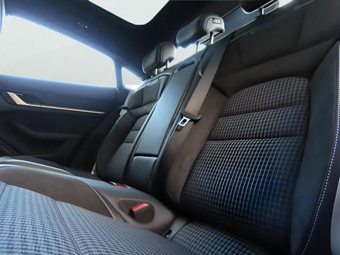 New 2025 Porsche Taycan 4S AWD/4WD image 21