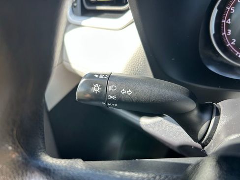 Used 2024 Toyota RAV4 XLE image 21