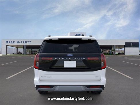 New 2026 Ford Expedition Max Platinum image 5
