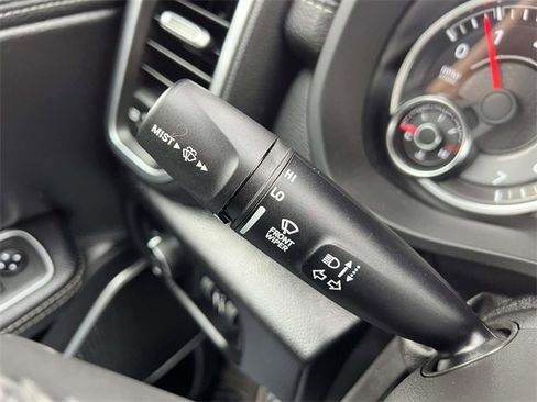 Used 2021 RAM 1500 Laramie image 35