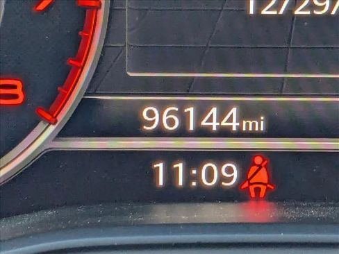 Used 2017 Audi A4 2.0T Premium Plus w/ Premium Plus Package image 6