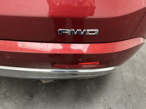 Used 2019 GMC Acadia Denali w/ Technology Package AWD/4WD image 15