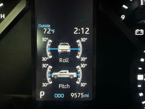 Used 2025 Toyota Tundra SR5 w/ SR5 Convenience Package AWD/4WD image 24