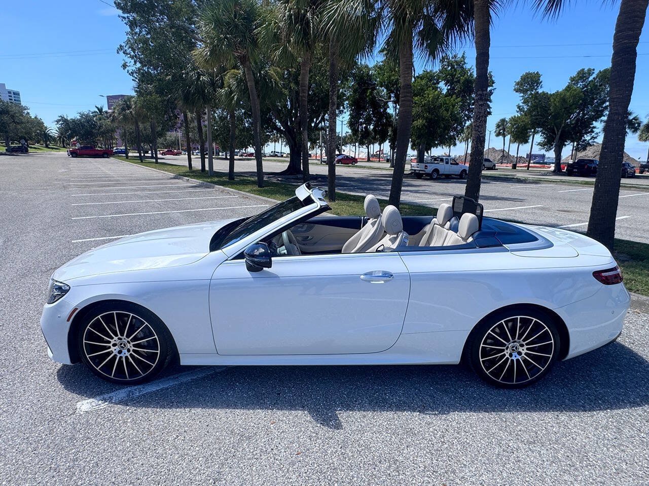 Used 2022 Mercedes-Benz E 450 Cabriolet image 19