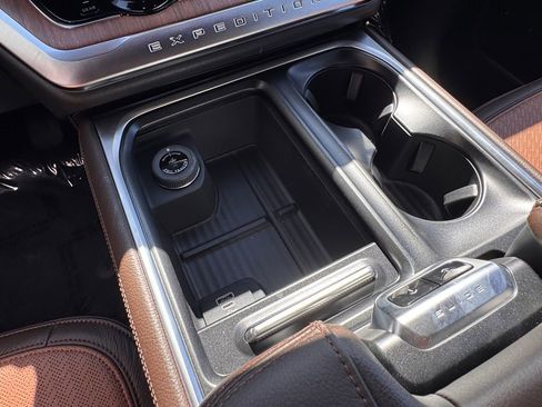 New 2026 Ford Expedition King Ranch image 21