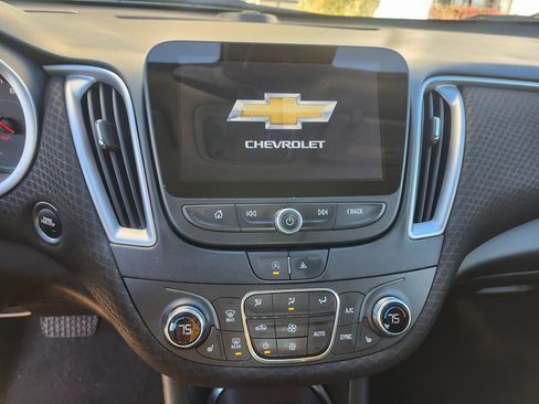 Used 2024 Chevrolet Malibu LT image 7