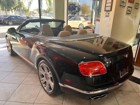 Used 2017 Bentley Continental GT image 10