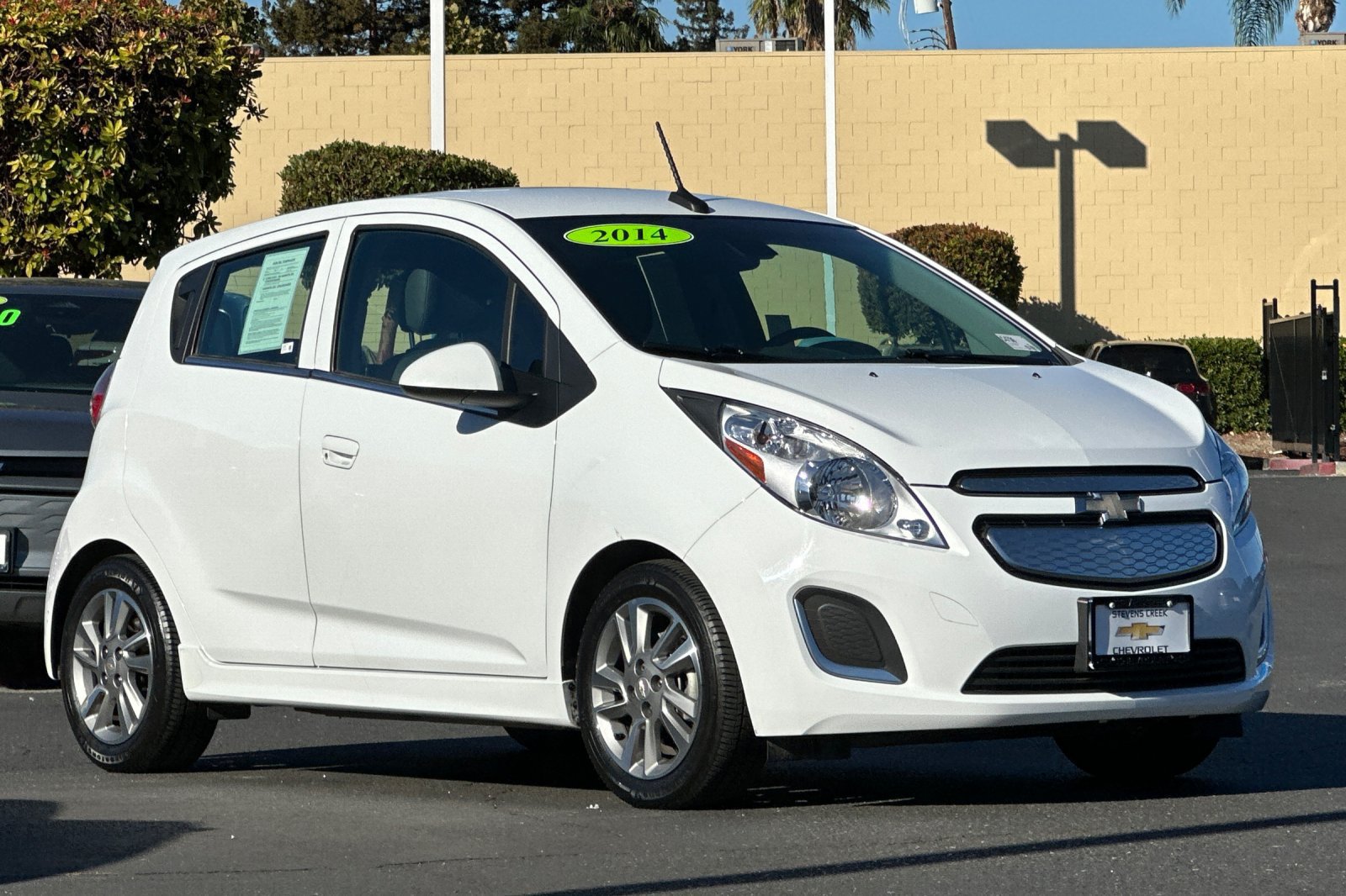 Used 2014 Chevrolet Spark LT FWD image 2