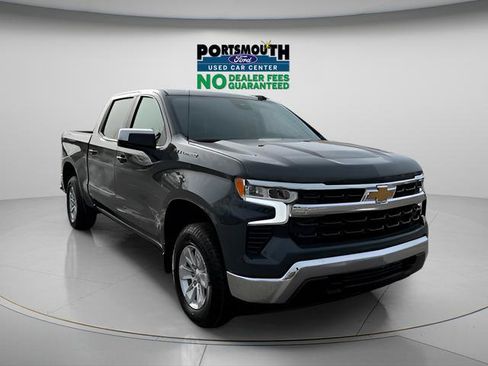Used 2025 Chevrolet Silverado 1500 LT AWD/4WD image 19