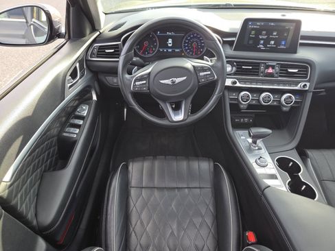 Used 2020 Genesis G70 3.3T w/ Prestige Package image 30