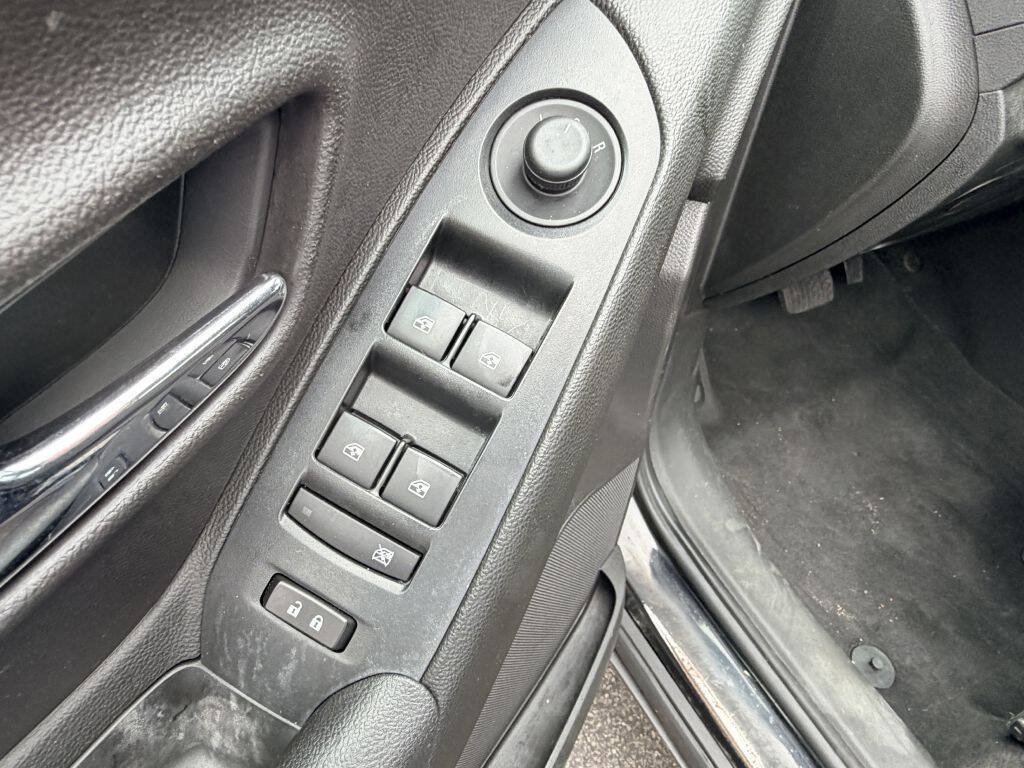Used 2018 Chevrolet Trax LS AWD/4WD image 8