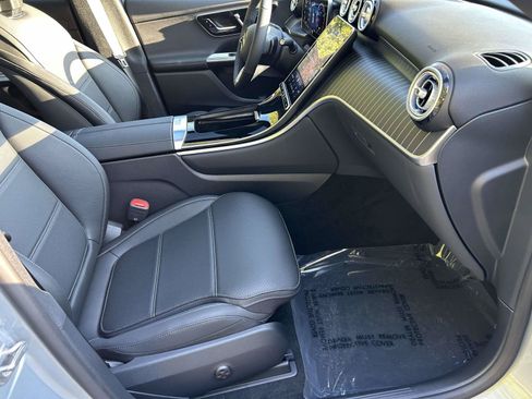 New 2027 Mercedes-Benz GLC 300 image 43