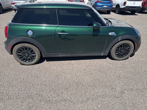 Used 2017 MINI Cooper S FWD image 6