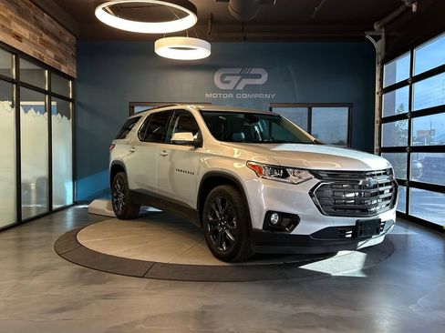 Used 2021 Chevrolet Traverse RS AWD/4WD image 1