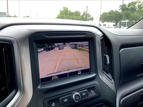 Used 2024 Chevrolet Silverado 1500 Custom Trail Boss AWD/4WD image 28