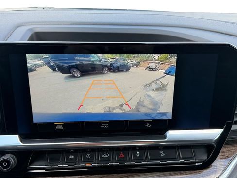 Used 2024 Chevrolet Silverado 1500 RST w/ Convenience Package II AWD/4WD image 15