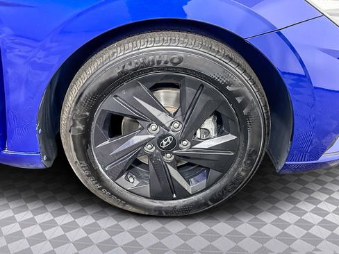 Used 2021 Hyundai Elantra SEL image 33