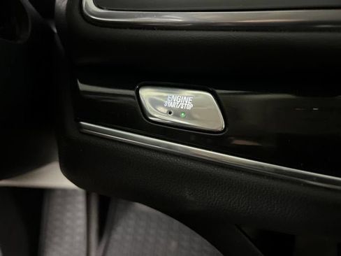 Certified 2020 Buick Enclave Premium w/ Surround and Sites Package FWD image 17