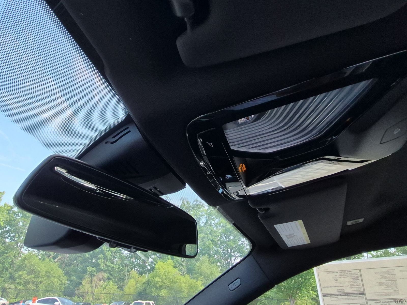 New 2026 BMW M2 w/ Lighting Package RWD image 25