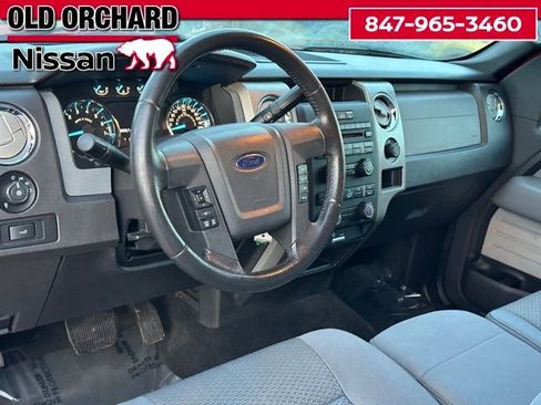 Used 2011 Ford F150 XLT w/ XLT Chrome Pkg image 16