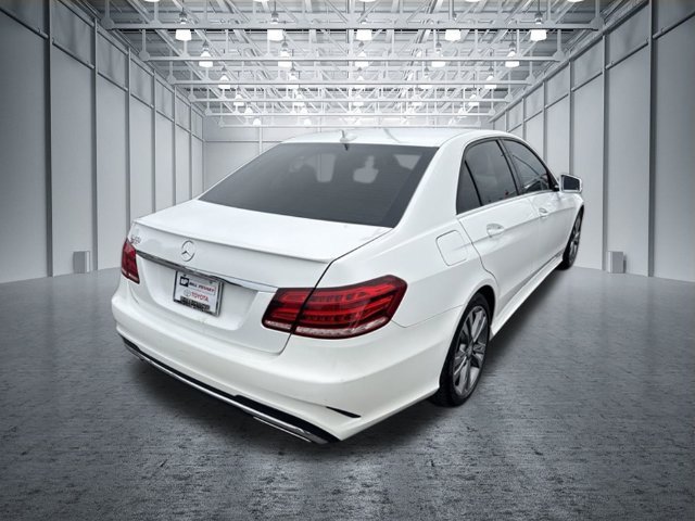 Used 2016 Mercedes-Benz E 350 Sedan image 5