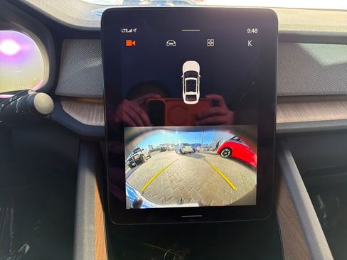 Used 2022 Polestar Polestar 2 w/ Plus Package image 19