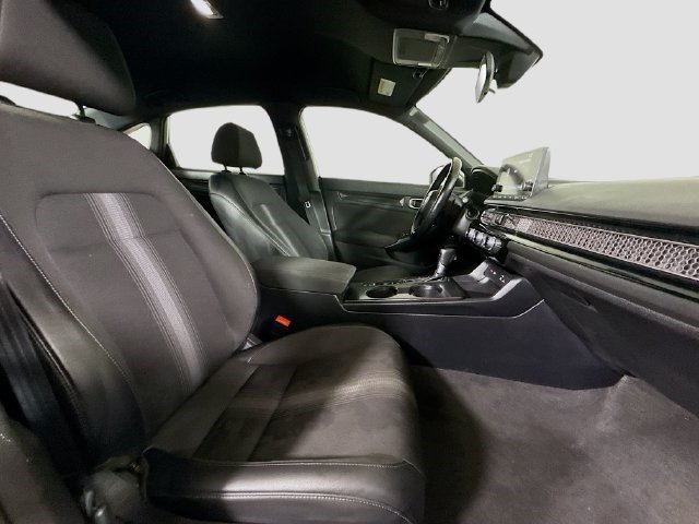 Used 2023 Honda Civic Sport image 28