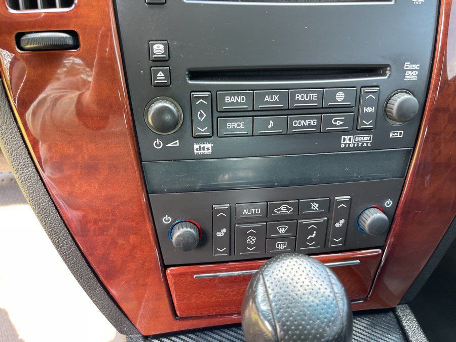 Used 2006 Cadillac STS V8 w/ Preferred Equipment Group RWD image 9
