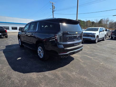 New 2026 Chevrolet Suburban Premier AWD/4WD image 5