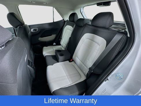 New 2026 Hyundai Venue SEL FWD image 25