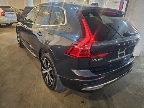 Certified 2023 Volvo XC60 B5 Plus AWD/4WD image 2