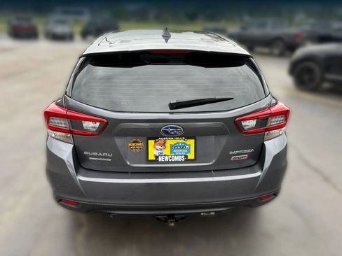 Used 2022 Subaru Impreza 2.0i Sport AWD/4WD image 6