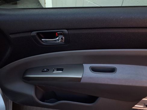 Used 2007 Toyota Prius w/ Package 2 image 22