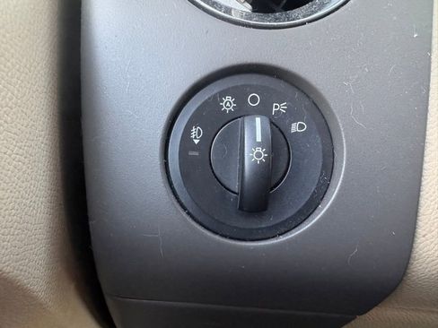 Used 2008 Ford Expedition EL XLT image 13