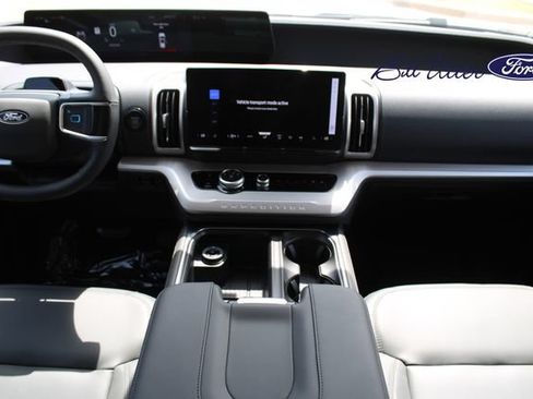 New 2027 Ford Expedition Active RWD image 12