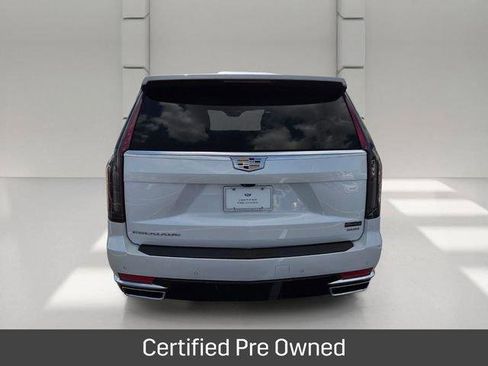 Certified 2023 Cadillac Escalade Premium Luxury w/ Performance Package AWD/4WD image 4
