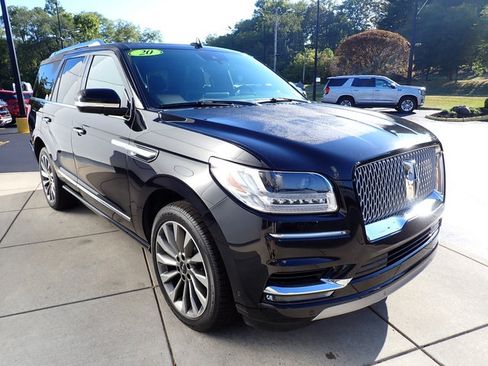 Used 2020 Lincoln Navigator Reserve image 7