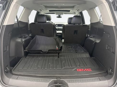 Used 2021 GMC Acadia SLT w/ Elevation Edition AWD/4WD image 24