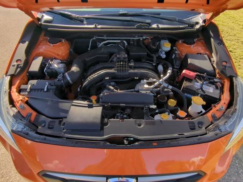 Used 2018 Subaru Crosstrek 2.0i Premium w/ Eyesight System image 22