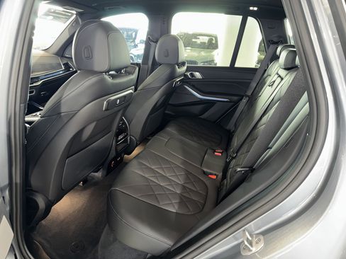 Certified 2025 BMW X5 xDrive50e w/ Premium Package image 15