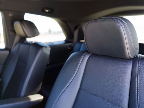 Used 2022 Mercedes-Benz GLS 450 4MATIC image 23