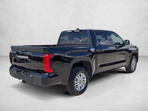 Used 2025 Toyota Tundra SR5 AWD/4WD image 5