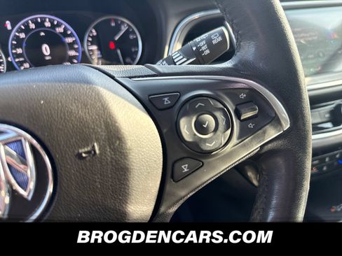 Used 2020 Buick Enclave Avenir w/ Avenir Technology Package AWD/4WD image 5