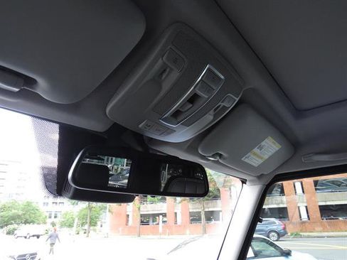 Used 2015 Mercedes-Benz G 550 image 18