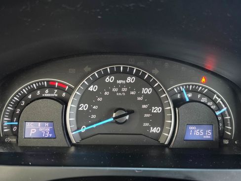 Used 2014 Toyota Camry LE FWD image 25